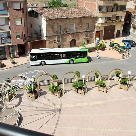 Atico En El Centro Con Amplia Terraza Apartment Entrena Екстериор снимка