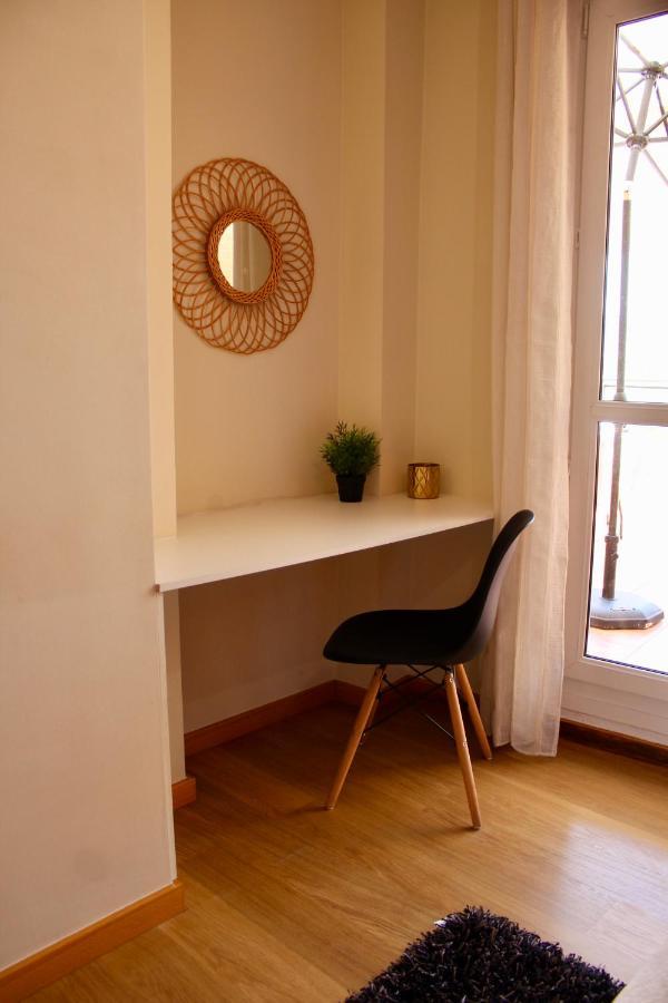 Atico En El Centro Con Amplia Terraza Apartment Entrena Екстериор снимка