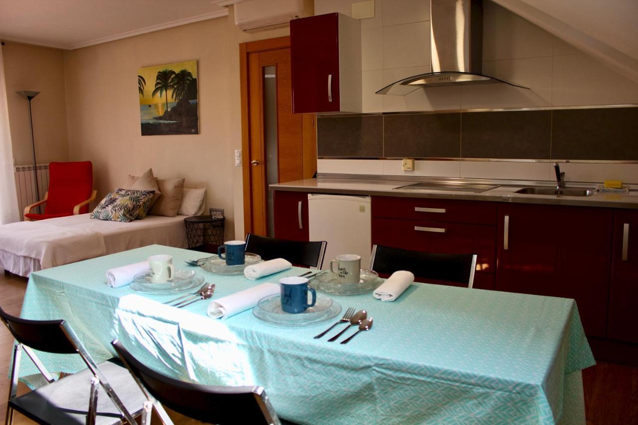 Atico En El Centro Con Amplia Terraza Apartment Entrena Екстериор снимка
